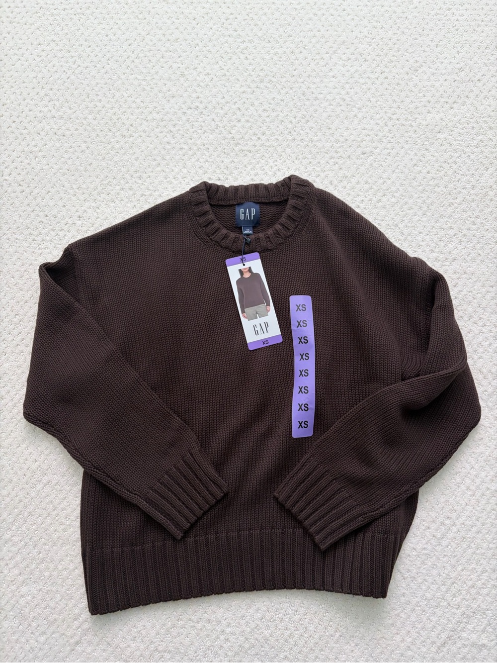 NWT GAP Women’s Crewneck Sweater in Chocolate espresso Brown NEW